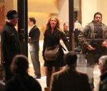 Cameron Diaz sur le tournage de <i>Knight and Day</i>, de James Mangold, avec Tom Cruise, à la Festival House of Mozart de Salzbourg, en Autriche, le 19 novembre 2009.