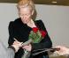Tilda Swinton sans son mari ni son amant... Elle s'occupe de son chien !