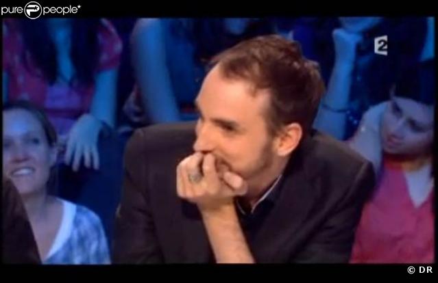 Christophe Willem s'en prend à Eric Zemmour sur le plateau d' On n'est pas couché , ce samedi 28 novembre, dans un débat ayant pour thème la protection de l'environnement.