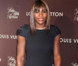 Serena Williams radieuse à la soirée Louis Vuitton, le 10 novembre 2009.
