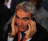 L'avis de Raymond Domenech quant au tirage au sort de la Coupe du Monde de Football 2010, au Cap, le 4 décembre 2009.