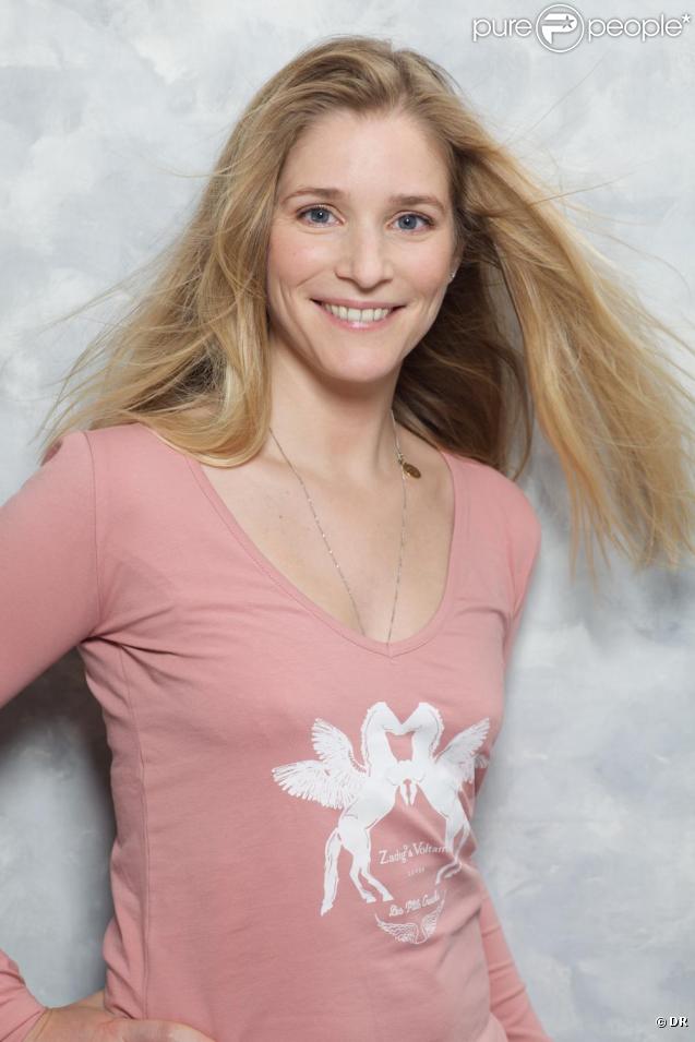 Natacha Régnier pour l'opération de charité du Grand Prix d'Amérique Marionnaud en faveur des P'tits Cracks avec Zadig et Voltaire