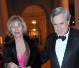 Jean-Mari Colombani et son épouse au gala de la Fondation pour l'Enfance au Château de Versailles le 7 décembre 2009