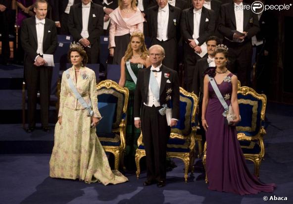 La famille royale suédoise réunie pour remettre les Nobel 2009, le 10 décembre à Stockholm