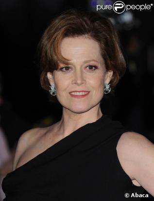 La charismatique Sigourney Weaver, à l'occasion de l'avant-première mondiale d' Avatar , à Londres, le 10 décembre 2009.