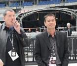 Dinh Thien Ngo le président du directoire de la société Jean-Claude Camus, avec Jean-Claude Camus aux répétitions du Stade de france en mai 2009 