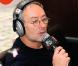 Star Ac' : Regardez Michael Jones balancer sur Pascal Nègre... et faire une spéciale dédicace à Purepeople !