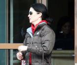 Lara Flynn Boyle sortant d'une clinique de Los Angeles, le 28 décembre 2009.