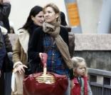 La famille d'Espagne à Baqueira Beret. Cristina fait du shopping avec sa fille Irène. 29/12/09 
