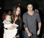 Cam Gigandet accompagné de sa bien-aimée et de leur adorable petite fille ! 3/01/2010 