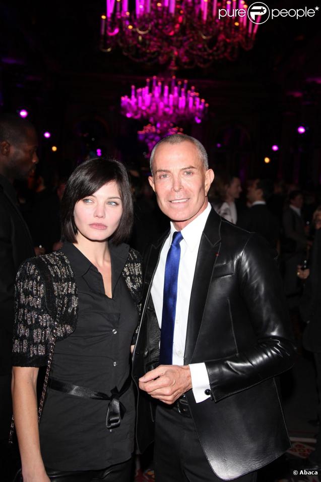 Delphine Chanéac et Jean-Claude Jitrois à la soirée de lancement des soldes à Paris à l'Hôtel Westin le 5 janvier 2009