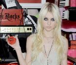 Taylor Momsen lance son premier parfum, à New York, le 14 janvier 2010 !