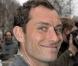 Le séduisant Jude Law, lors de son arrivée dans la capitale française à l'occasion de la promotion de  Sherlock Holmes , à Paris, le 15 janvier 2010.