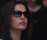 La ravissante Camilla Belle encourage son chéri Fernando Verdasco lors de son huitième de finale à l'Open d'Australie, à Melbourne, le 25 janvier 2010.