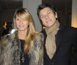 Sarah et Marc Lavoine lors de l'inauguration de la nouvelle boutique Balmain, rue François 1er à Paris, le 25 janvier 2010