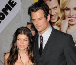 Fergie et Josh Duhamel lors de la première du film When in Rome à Los Angeles le 27 janvier 2010
