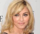 Déjà maman de la très stylée Lourdes Leon et âgée de 41 ans, Madonna a donné naissance à Rocco le 11 août 2000. Aujourd'hui Madonna a de nouveau agrandi sa famille, en adoptant David et Mercy au Malawi.