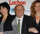Claude Chabrol entouré de son jury à l'occasion de la cérémonie d'ouverture du 12e Festival de Luchon, le 3 février 2010.