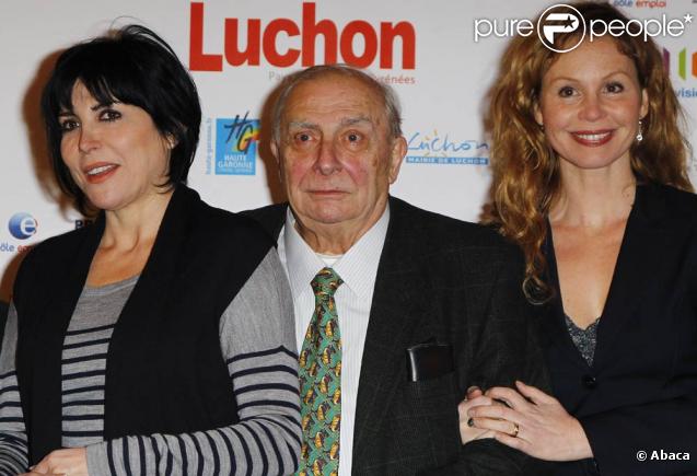 Claude Chabrol entouré de son jury à l'occasion de la cérémonie d'ouverture du 12e Festival de Luchon, le 3 février 2010.