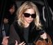 Mary-kate et Ashley Olsen arrivent, le mercredi 3 février au matin, sur le plateau de Good Morning America. Elles y feront la promo de leur nouvelle collection de vêtements.