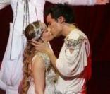 Damien Sargue et Joy Esther à la générale du spectacle Roméo et Juliette, au Palais des Congrès de Paris. 4/02/2010