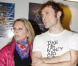 Véronique Sanson, fière de son fiston, Christopher Stills, lors de la dernière représentation de Cleopâtre, le 31 janvier 2010
