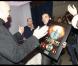 Kamel Ouali reçoit avec honneur le Disque de platine pour 130 000 albums vendus, lors de la dernière représentation de Cleopâtre, le 31 janvier 2010