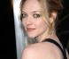 La jolie Amanda Seyfried sur tapis rouge.