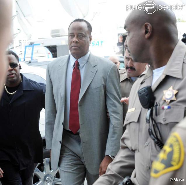 Le Dr Murray au tribunal de Los Angeles
