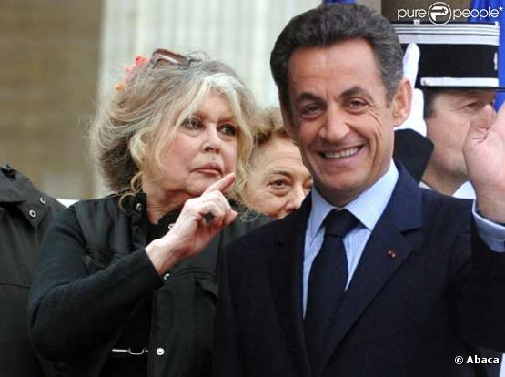 Brigitte Bardot ne mâche pas ses mots lorsqu'elle écrit à Nicolas Sarkozy, le 12 février 2010 ! 