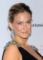 Bar Refaeli