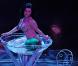  Dita von Teese a enflammé la scène d'une prestation  so hot , lors de la soirée d'ouverture du 60e festival de San Remo, en Italie, mardi 16 février. 