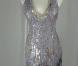 La robe signée Versace que portait Britney, lors des MTV Video Music Awards 2008, est actuellement en vente sur le site eBay au profit des populations sinistrées en Haïti.