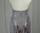 La robe signée Versace que portait Britney, lors des MTV Video Music Awards 2008, est actuellement en vente sur le site eBay au profit des populations sinistrées en Haïti.