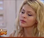 Célyne explique qu'elle va quitter la ferme
