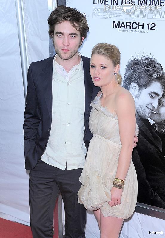 Robert Pattinson couple