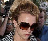 Britney Spears se rend dans un salon de coiffure de West Hollywood le 4 mars 2010