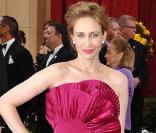 La séduisante Vera Farmiga, à l'occasion du tapis rouge de la 82e cérémonie des Oscars, au Kodak Theatre de Los Angeles, le 7 mars 2010.