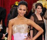 La jolie Zoe Saldana, à l'occasion du tapis rouge de la 82e cérémonie des Oscars, au Kodak Theatre de Los Angeles, le 7 mars 2010.