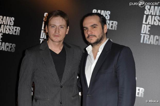 Benoît Magimel et François-Xavier Demaison, à l'occasion de l'avant-première de  Sans laisser de traces , à l'UGC Ciné-Cité de Bercy, à Paris, le 8 mars 2010.