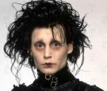Johnny Depp dans  Edward aux mains d'argent , de Tim Burton.