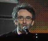 Vincent Delerm revisite 'Les filles de 73 ont trente ans' aux Victoires de la Musique
