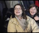 Josiane Balasko soutient les grévistes sans-papiers, à Paris, le 6 janvier 2010 !