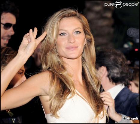 Gisele Bündchen, Brésilienne et fan du lissage à la kératine