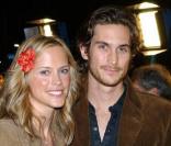 Oliver Hudson, fils de Goldie Hawn, avec sa future femme Erinn en janvier 2003 