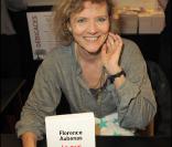 Florence Aubenas lors du Salon du livre à Paris le 28 mars 2010