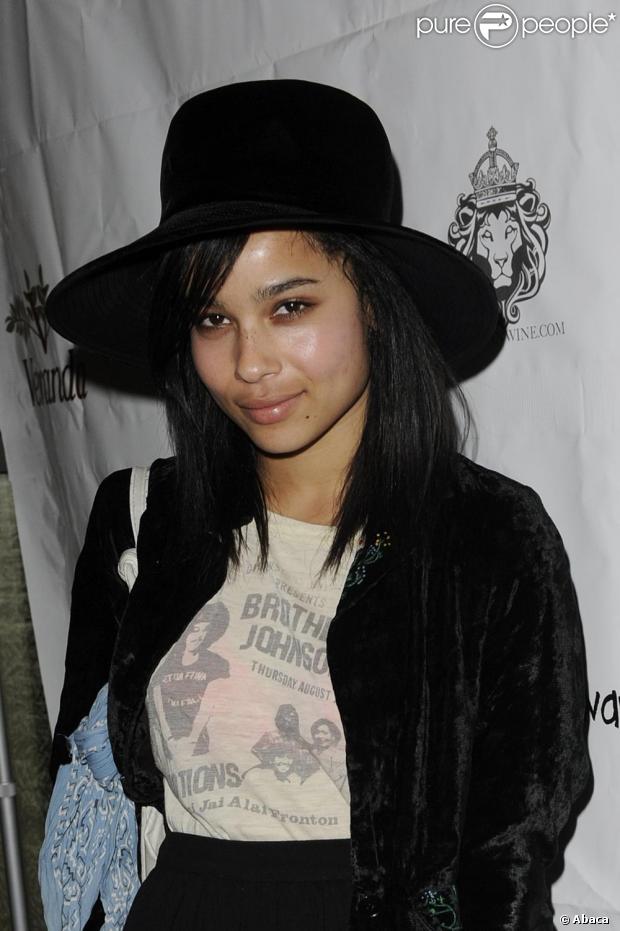 Zoë Kravitz - Picture Colection