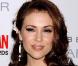 La ravissante Alyssa Milano, un rayon de soleil lumineux sur tapis rouge...