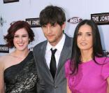Rumer Willis, Ashton Kutcher et Demi Moore lors de la présentation du film The Joneses à Los Angeles le 8 avril 2010