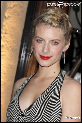Mélanie Laurent à l'inauguration de la boutique Ralph's à Paris le 14 avril 2010